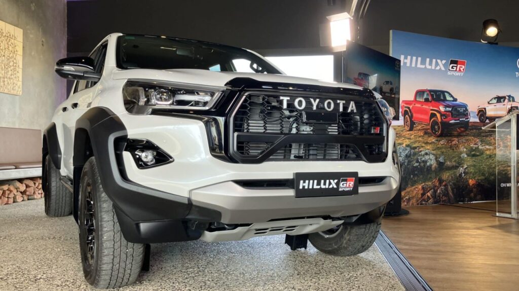 HiLux GR Sport